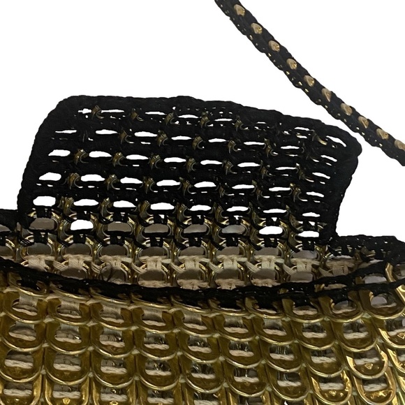 HANDMADE Gold Metal Upcycled Soda Tab Pop Top Crochet Retro 60s Inspired Purse - Picture 10 of 16